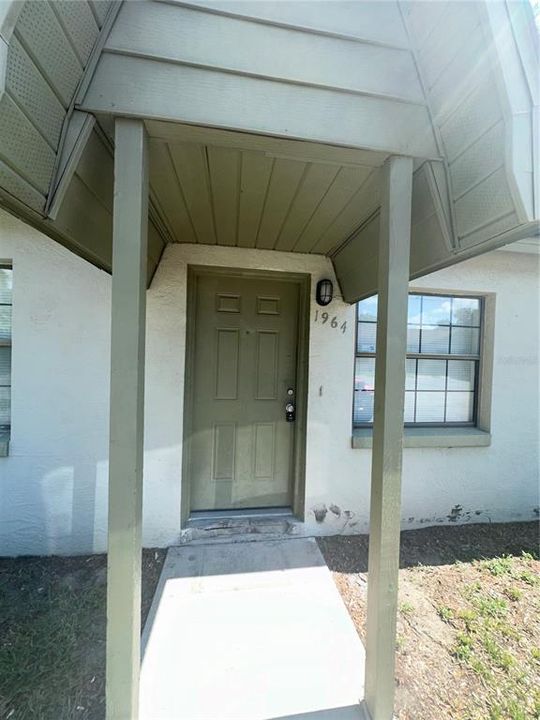 For Rent: $1,274 (2 beds, 1 baths, 1041 Square Feet)