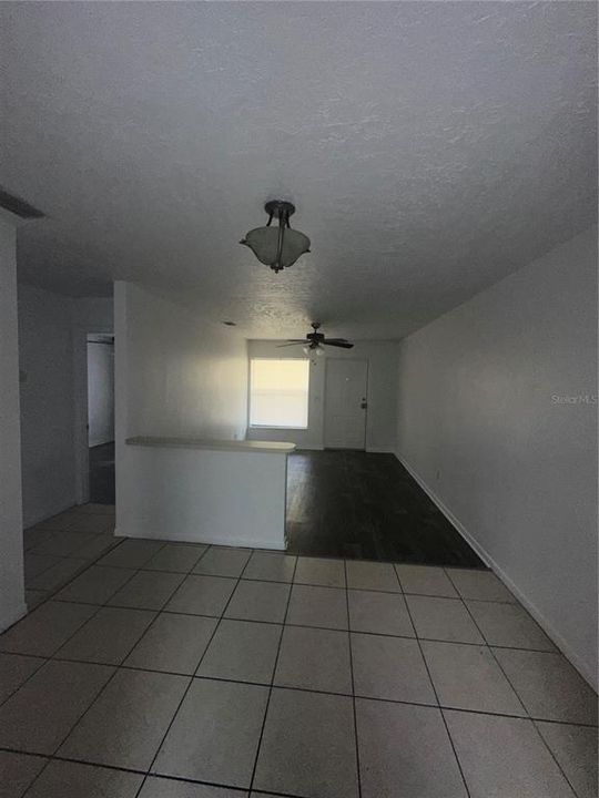 For Rent: $1,274 (2 beds, 1 baths, 1041 Square Feet)