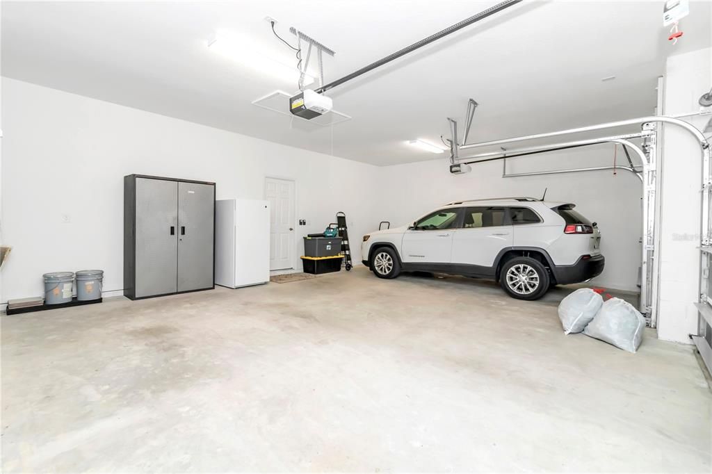 3 car Garage