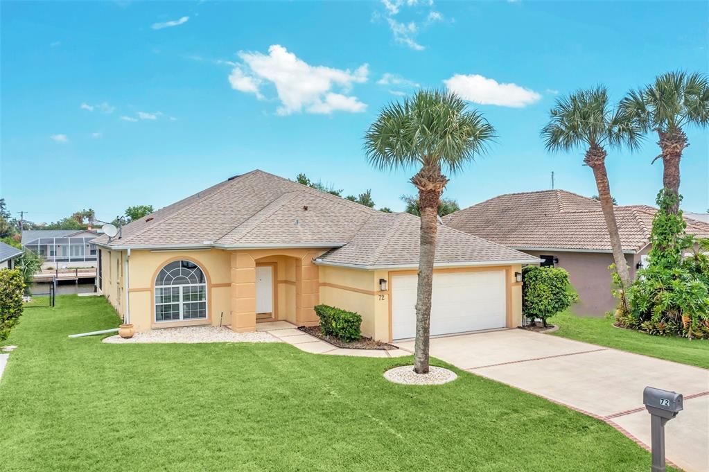 Recently Sold: $615,000 (3 beds, 2 baths, 2172 Square Feet)