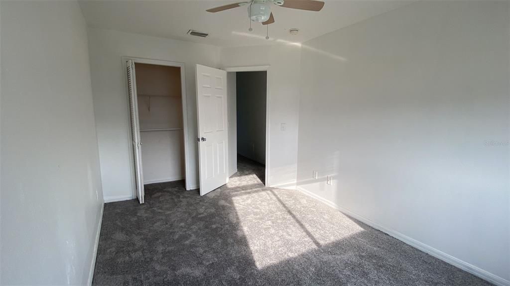 Active With Contract: $1,800 (3 beds, 2 baths, 1638 Square Feet)