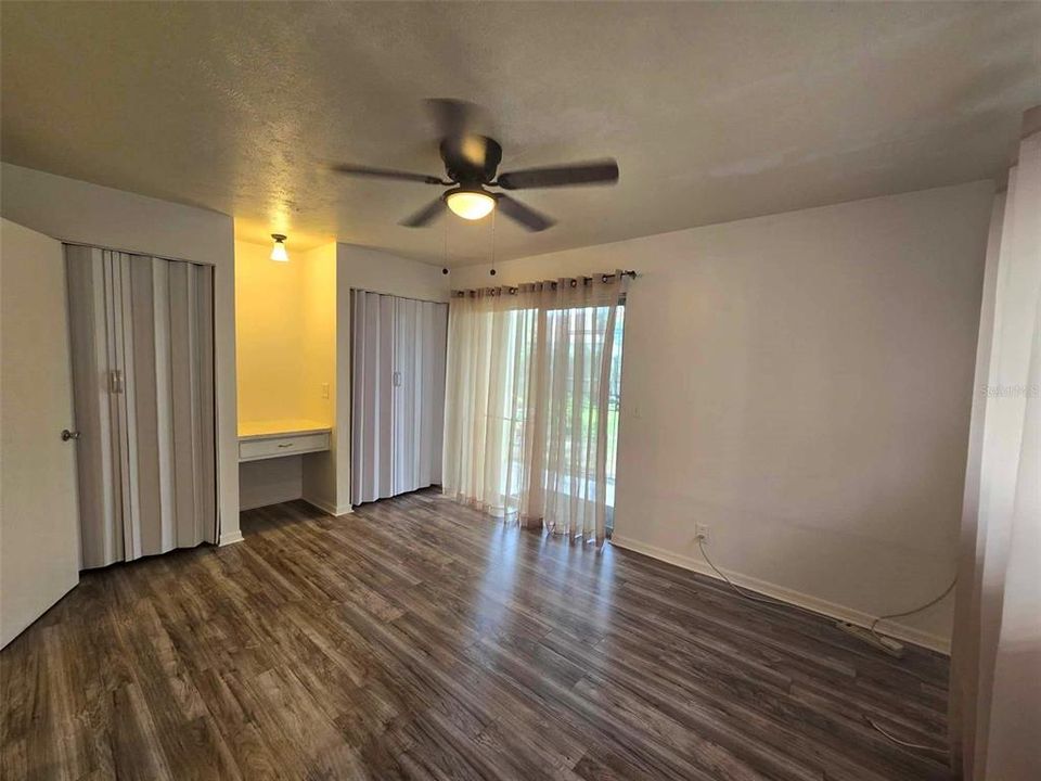 For Rent: $1,300 (1 beds, 1 baths, 664 Square Feet)