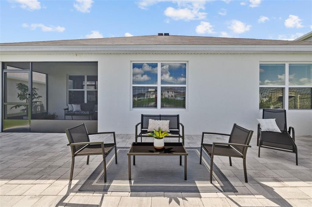 Active With Contract: $379,900 (3 beds, 2 baths, 1690 Square Feet)