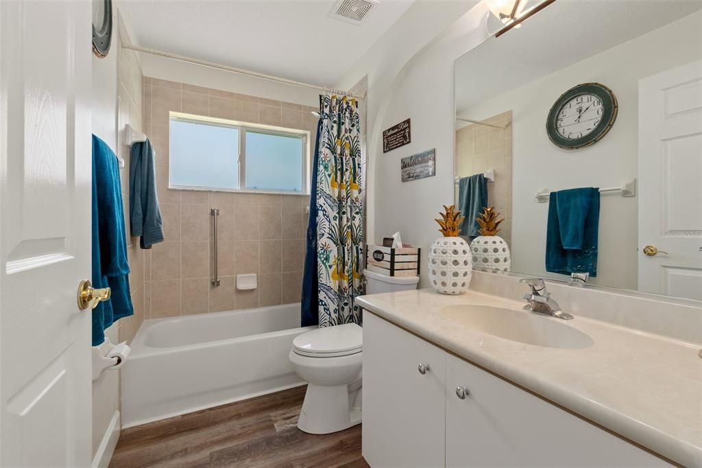 2nd Full Bathroom