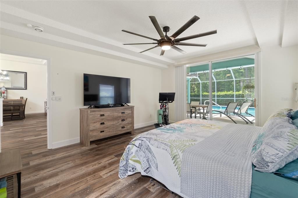 Tray Ceiling & Views of the Pool