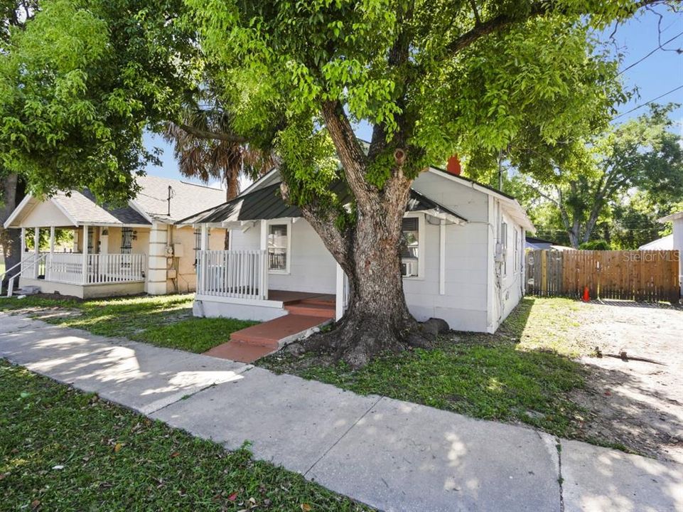 For Sale: $299,000 (3 beds, 1 baths, 1110 Square Feet)