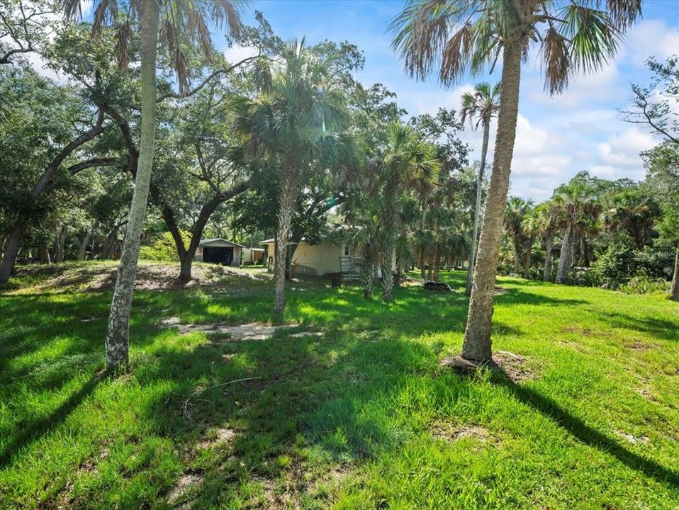 For Sale: $730,000 (3 beds, 3 baths, 936 Square Feet)