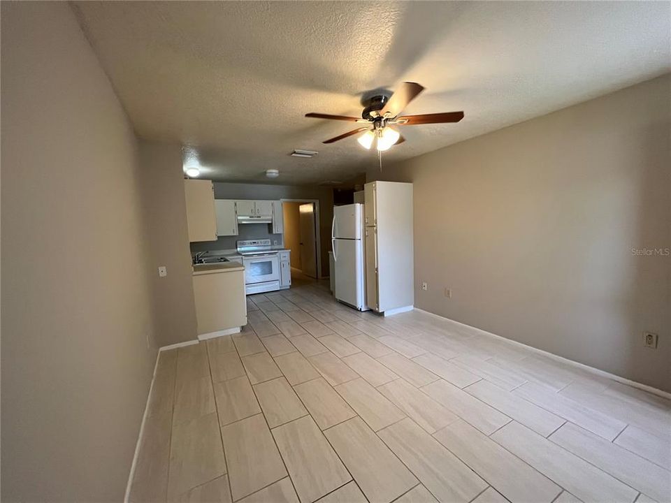 For Rent: $1,500 (2 beds, 1 baths, 1657 Square Feet)