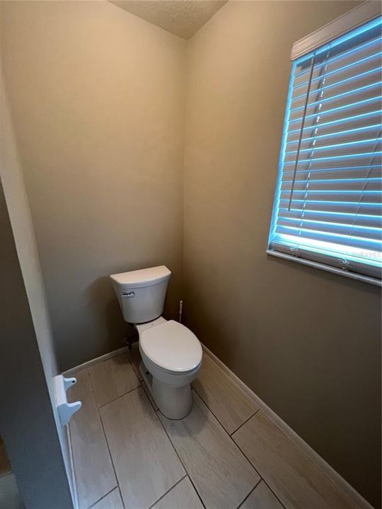 For Rent: $1,500 (2 beds, 1 baths, 1657 Square Feet)