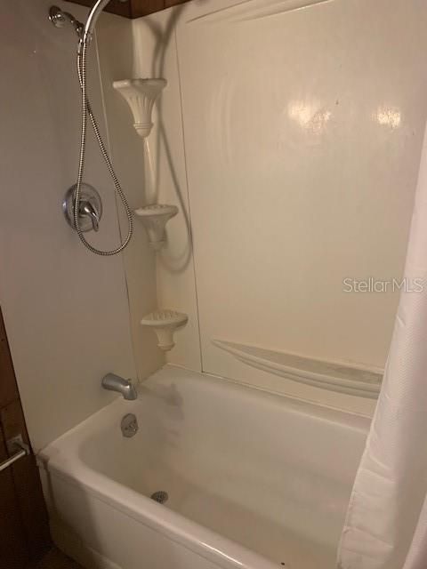 For Rent: $1,150 (1 beds, 1 baths, 450 Square Feet)