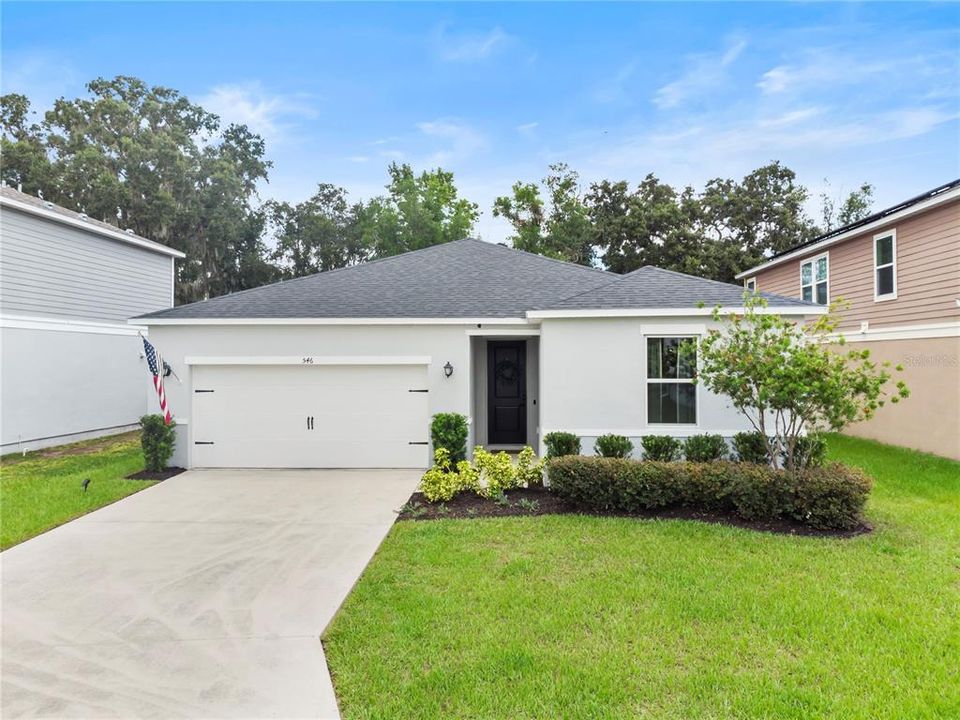 For Sale: $339,900 (3 beds, 2 baths, 1558 Square Feet)