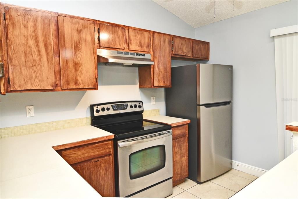 For Sale: $269,500 (3 beds, 2 baths, 1011 Square Feet)