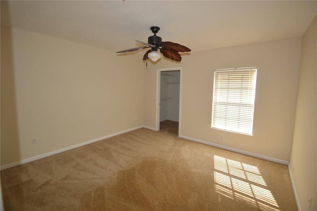 For Rent: $2,000 (3 beds, 2 baths, 1187 Square Feet)