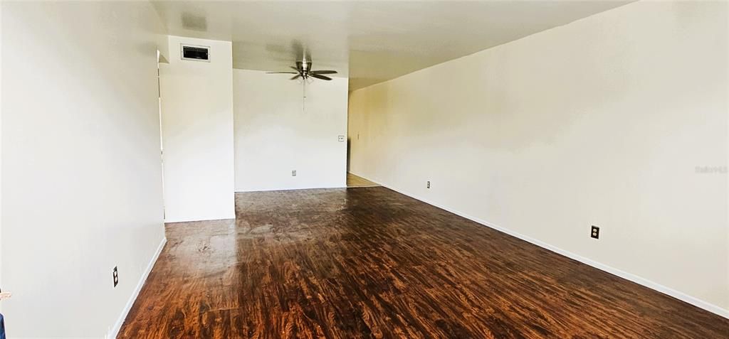 For Rent: $1,550 (2 beds, 2 baths, 1100 Square Feet)