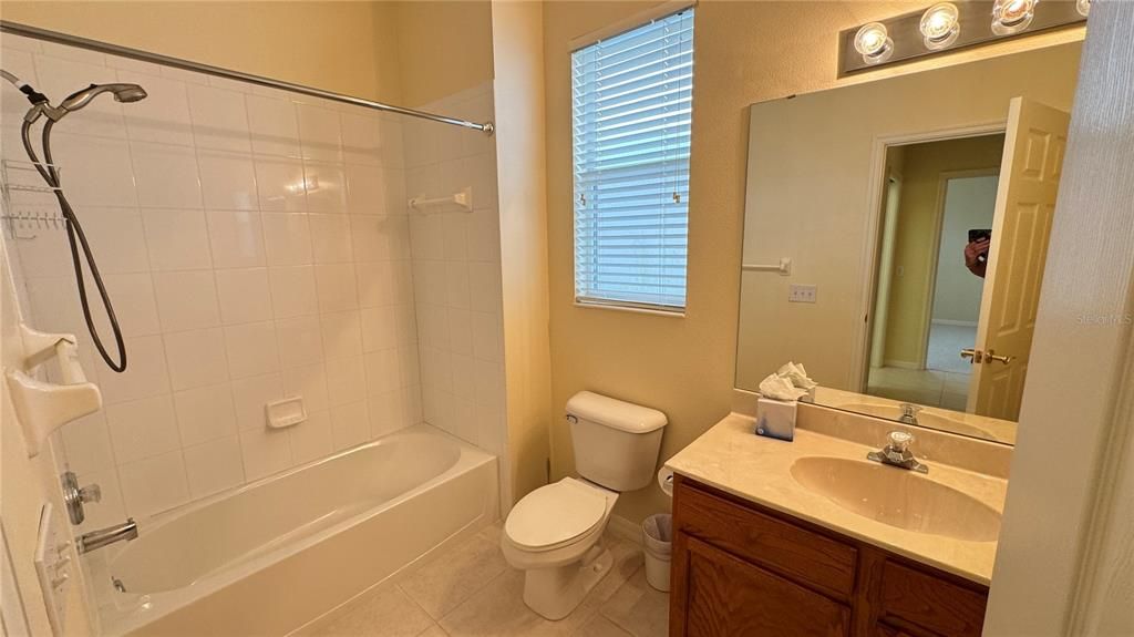 For Rent: $2,590 (2 beds, 2 baths, 1576 Square Feet)