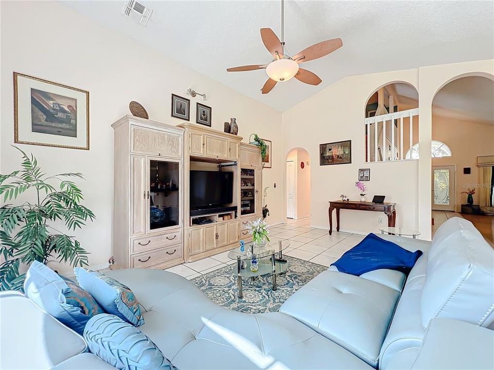 Active With Contract: $549,000 (4 beds, 2 baths, 2173 Square Feet)