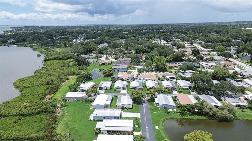 Active With Contract: $299,000 (2 beds, 2 baths, 1332 Square Feet)