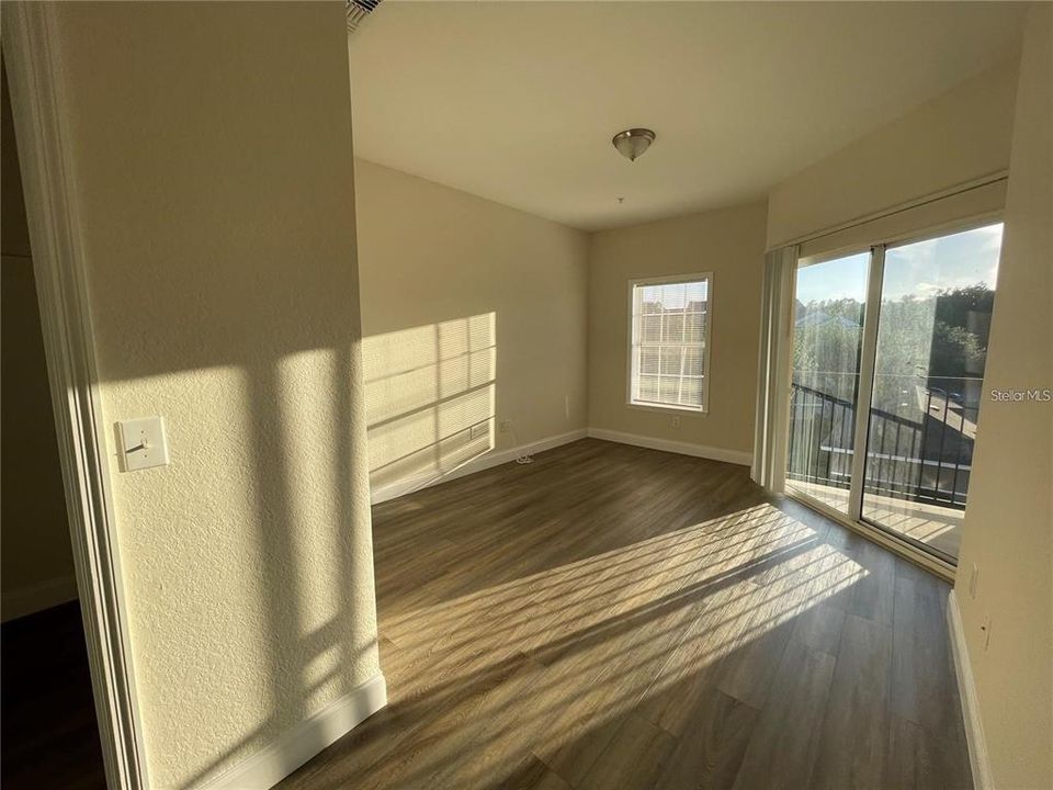 For Rent: $1,600 (1 beds, 1 baths, 850 Square Feet)