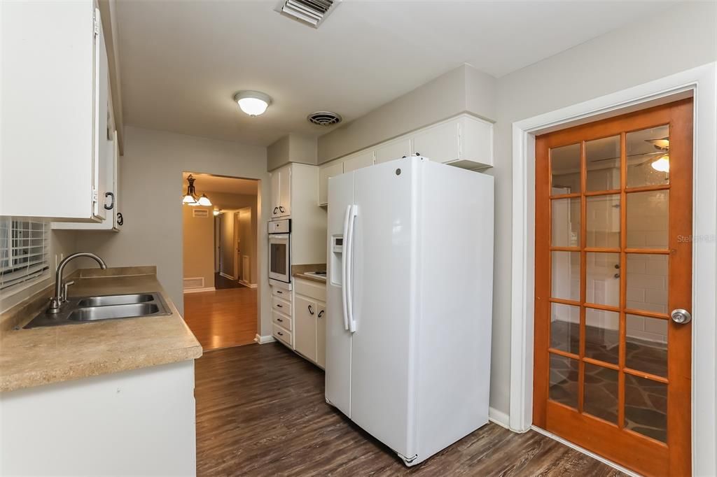 For Rent: $2,050 (3 beds, 2 baths, 1536 Square Feet)