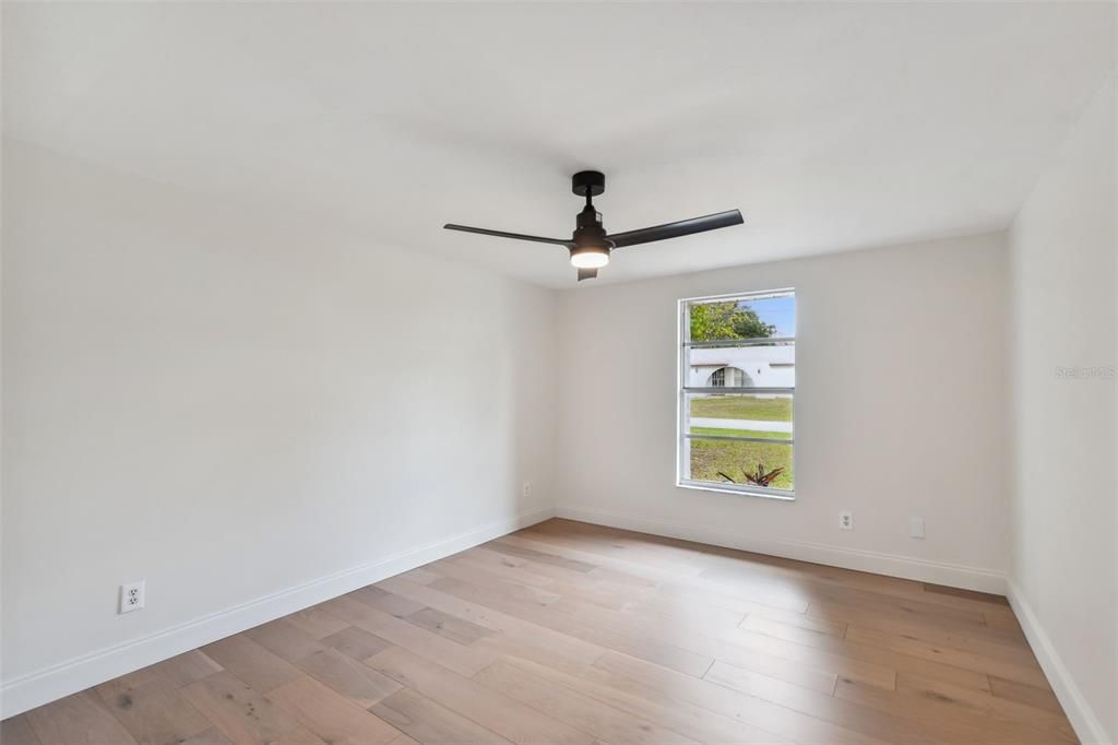 For Sale: $295,000 (3 beds, 2 baths, 1500 Square Feet)