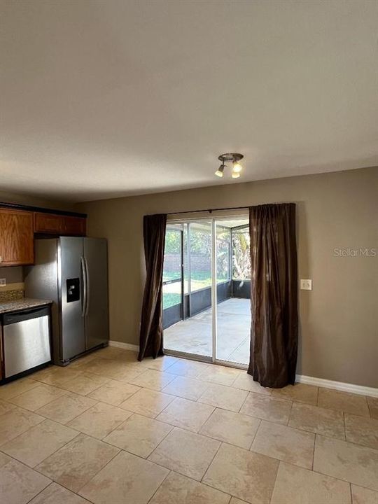 For Rent: $2,295 (3 beds, 2 baths, 1550 Square Feet)