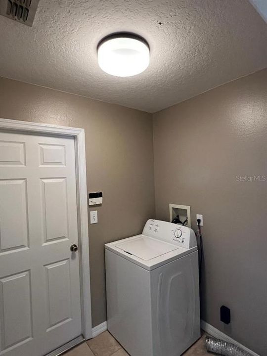 В аренду: $2,295 (3 спален, 2 ванн, 1550 Квадратных фут)