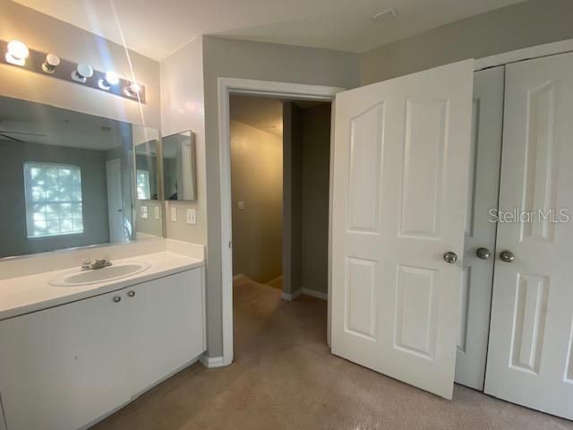 For Rent: $2,700 (2 beds, 2 baths, 1465 Square Feet)