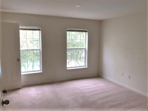 For Rent: $2,700 (2 beds, 2 baths, 1465 Square Feet)