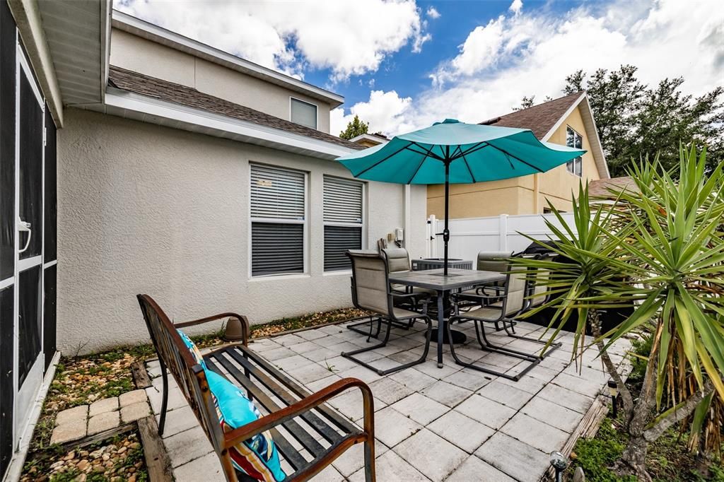 For Sale: $379,900 (3 beds, 2 baths, 2184 Square Feet)