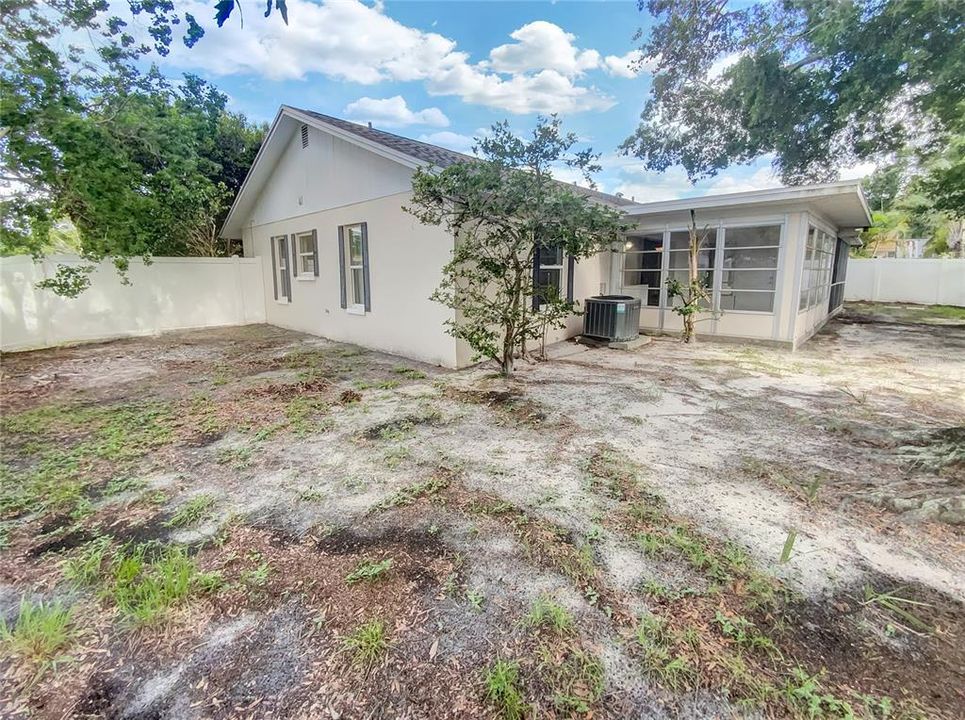 For Sale: $436,000 (3 beds, 2 baths, 1439 Square Feet)