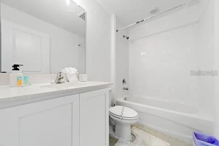 For Sale: $399,900 (3 beds, 2 baths, 1580 Square Feet)