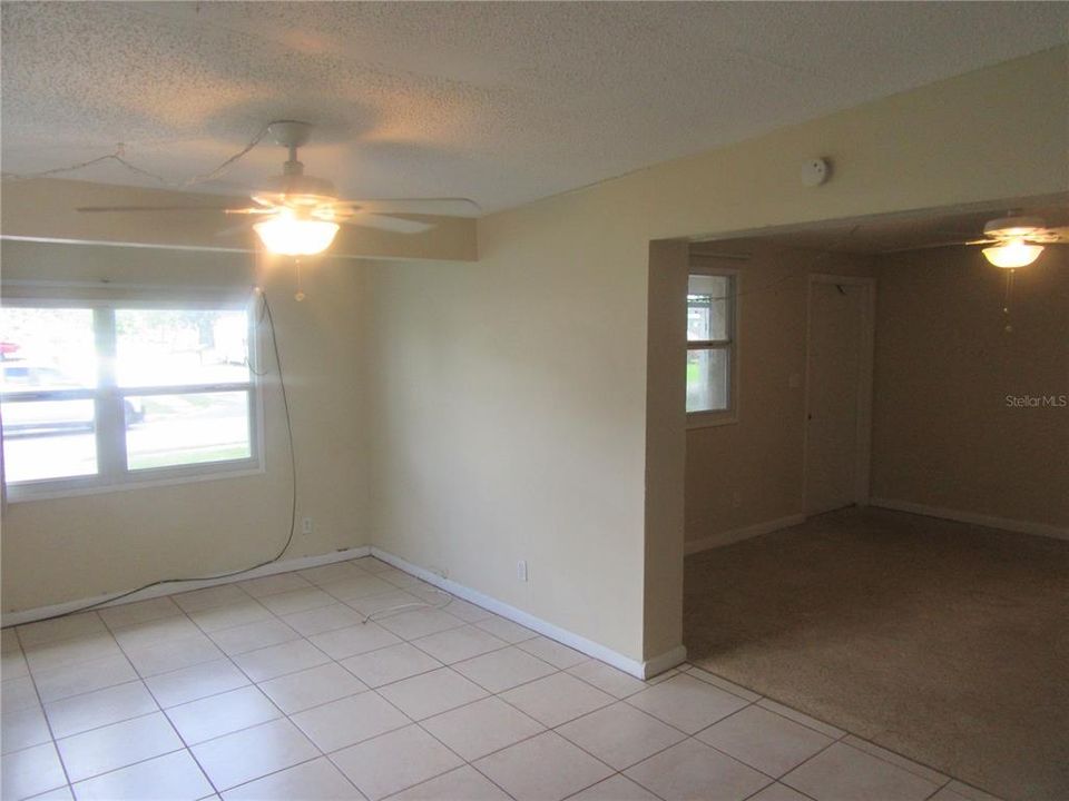 For Rent: $2,100 (2 beds, 1 baths, 1152 Square Feet)