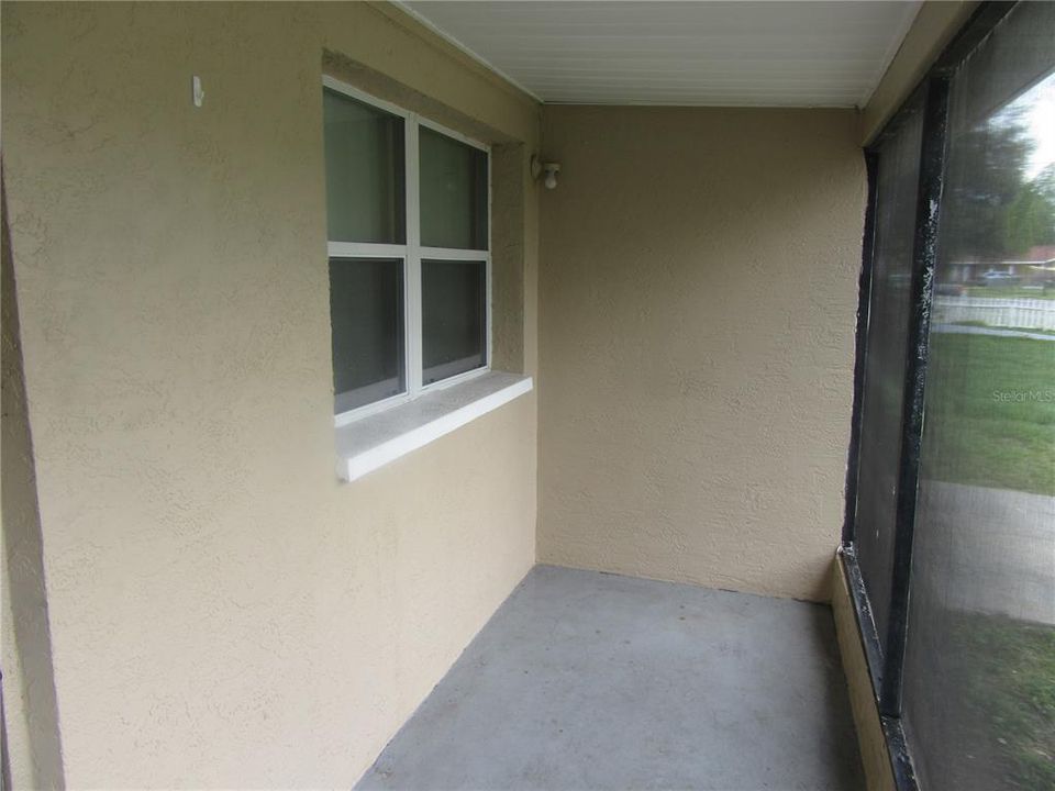 For Rent: $2,100 (2 beds, 1 baths, 1152 Square Feet)