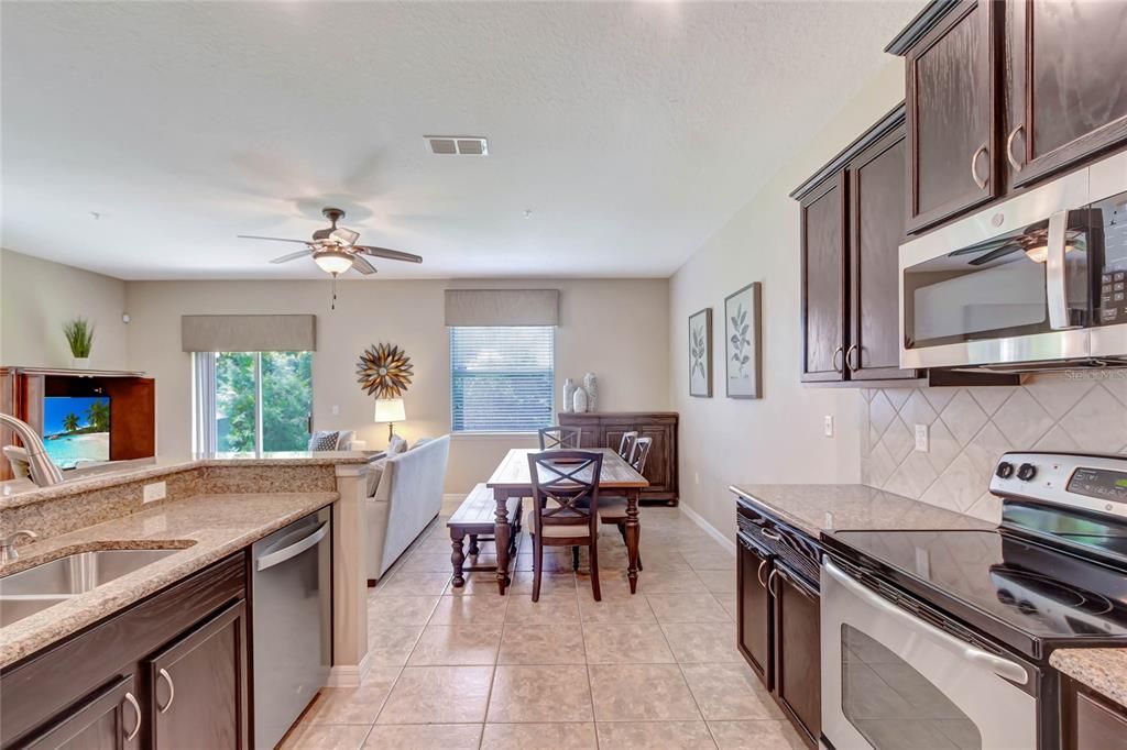For Sale: $359,990 (3 beds, 2 baths, 1699 Square Feet)