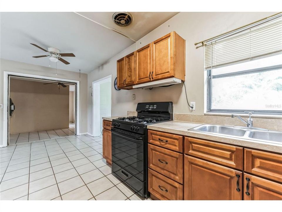 For Sale: $319,500 (3 beds, 1 baths, 0 Square Feet)