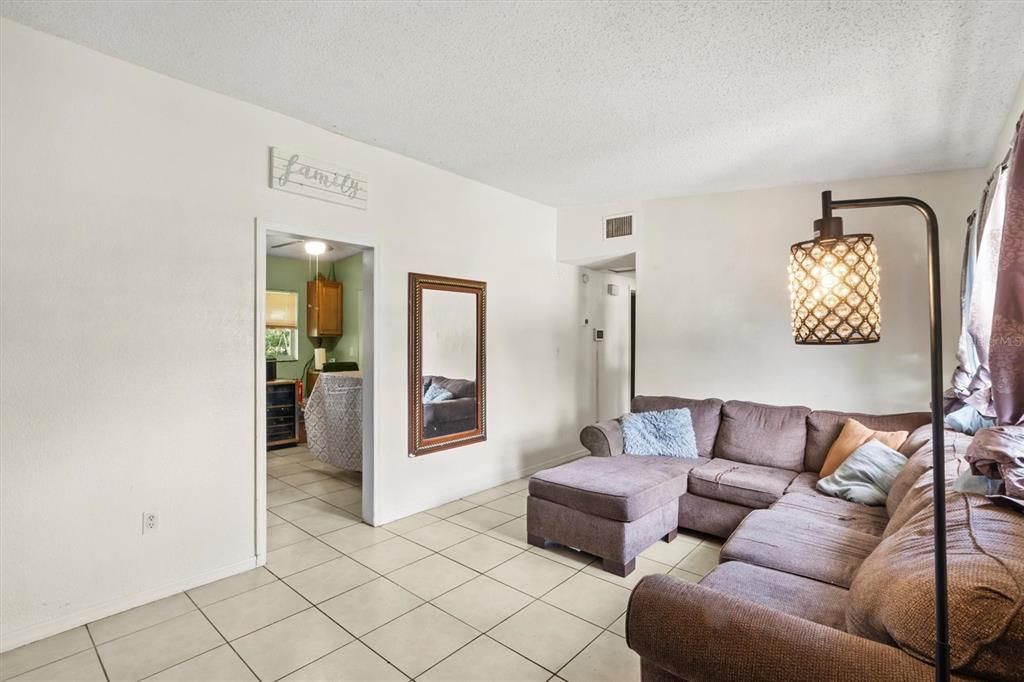 Active With Contract: $234,900 (4 beds, 2 baths, 1328 Square Feet)