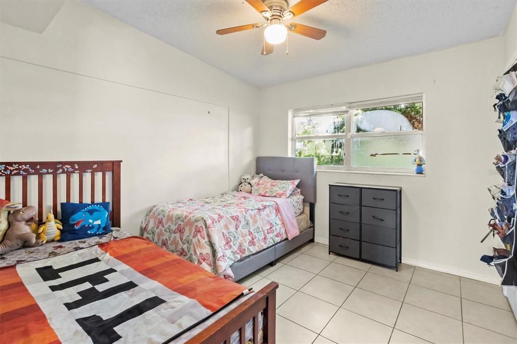 Active With Contract: $234,900 (4 beds, 2 baths, 1328 Square Feet)