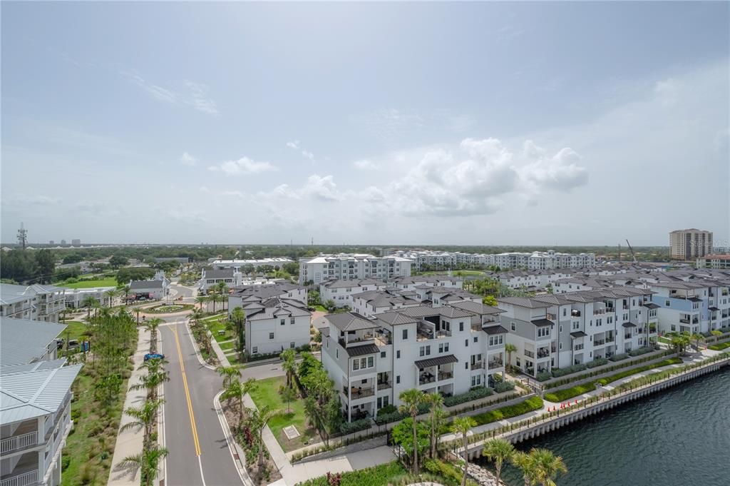 For Sale: $1,850,000 (3 beds, 3 baths, 2304 Square Feet)