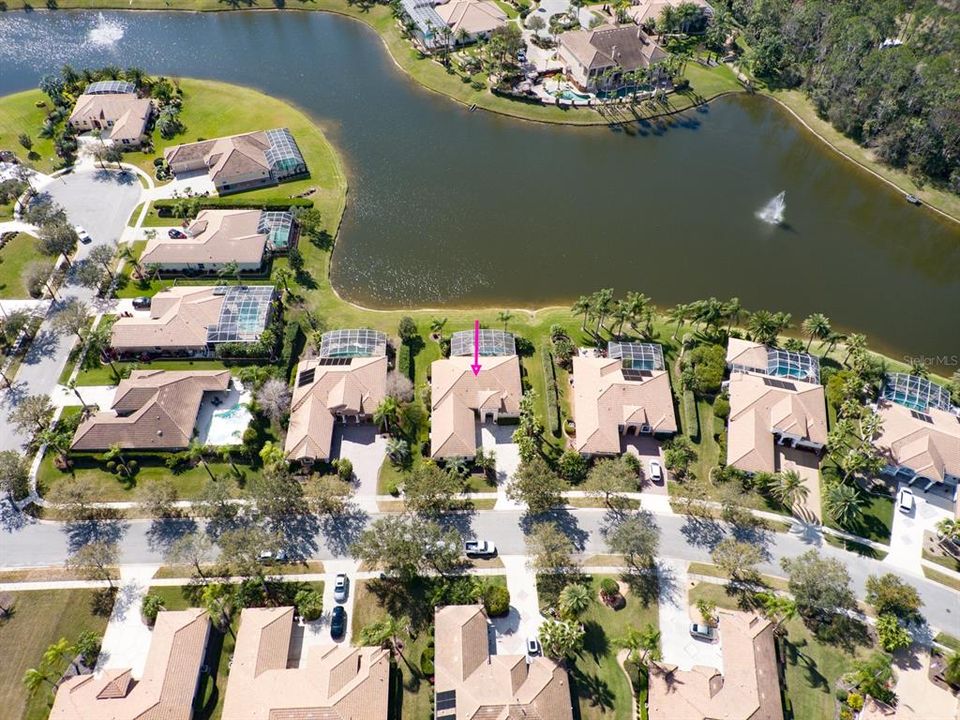 Active With Contract: $699,000 (3 beds, 2 baths, 2003 Square Feet)