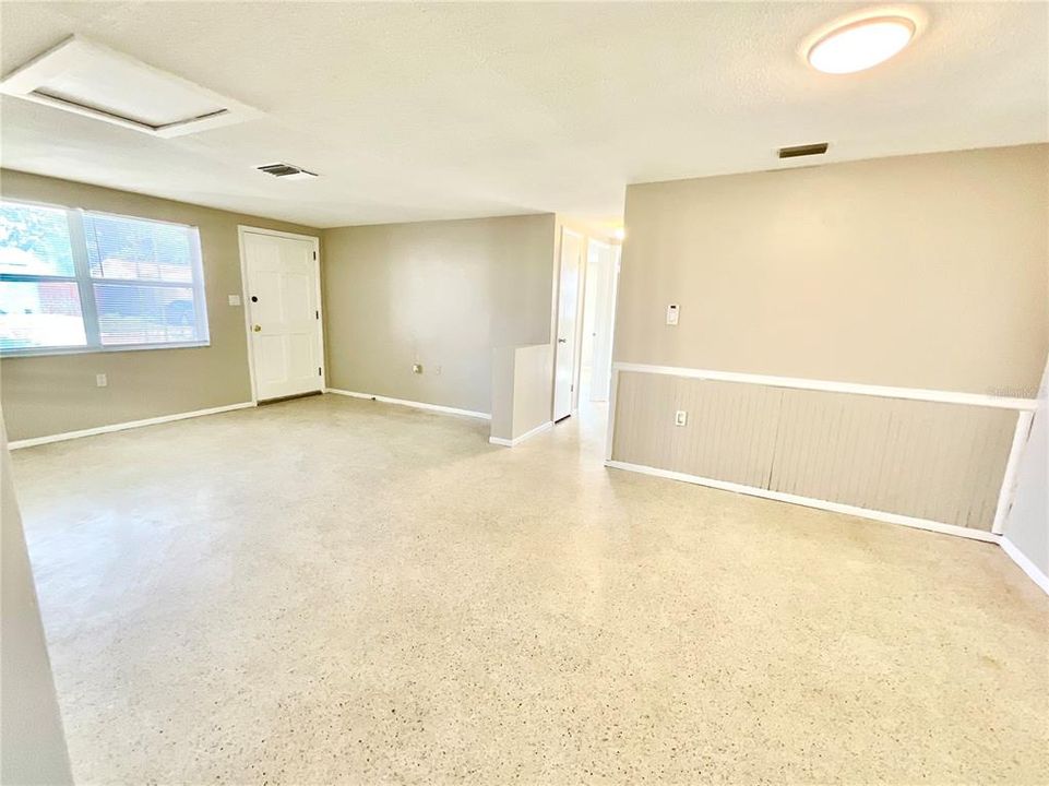 For Rent: $1,600 (2 beds, 2 baths, 1030 Square Feet)