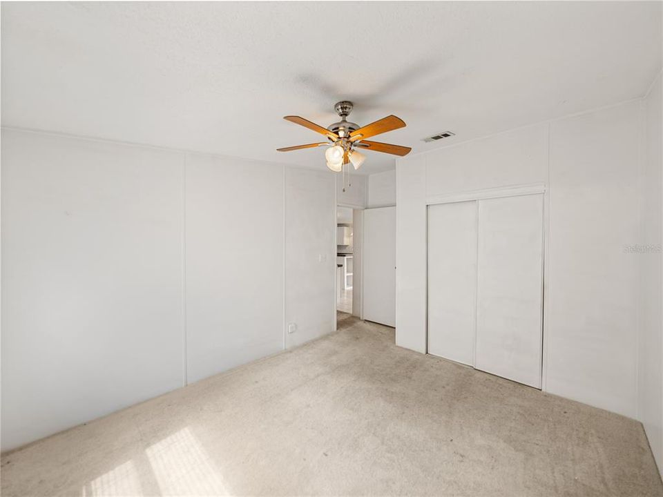 For Sale: $250,000 (3 beds, 2 baths, 1740 Square Feet)