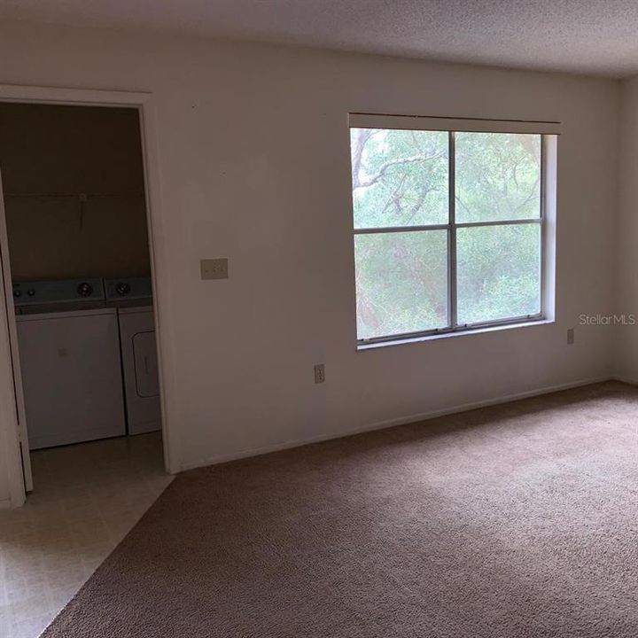 For Rent: $1,400 (1 beds, 1 baths, 600 Square Feet)