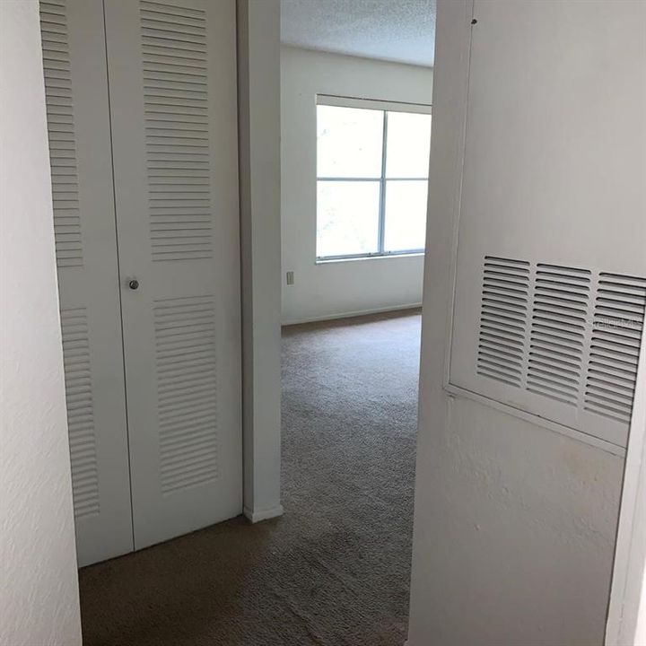 For Rent: $1,400 (1 beds, 1 baths, 600 Square Feet)