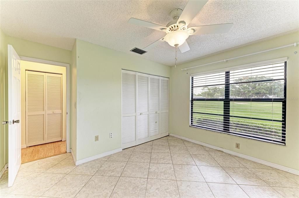 Active With Contract: $1,750 (2 beds, 2 baths, 1023 Square Feet)