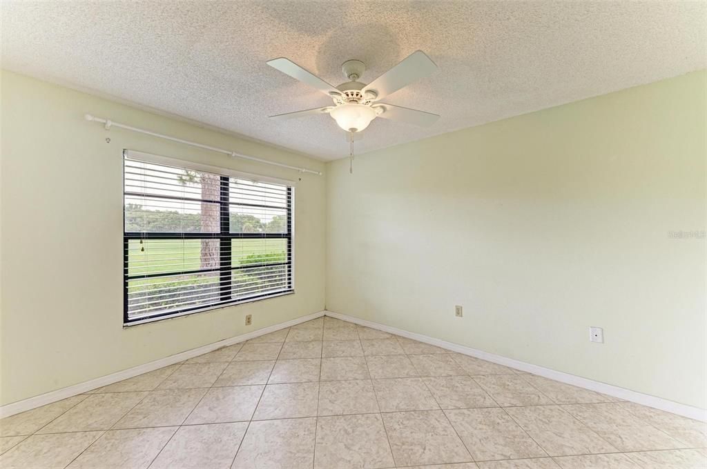 Active With Contract: $1,750 (2 beds, 2 baths, 1023 Square Feet)