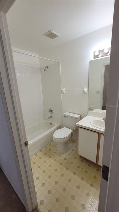 For Rent: $1,750 (2 beds, 2 baths, 1178 Square Feet)