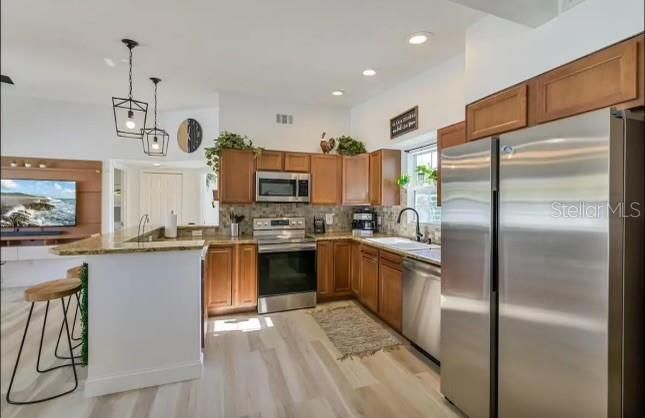 For Sale: $680,000 (4 beds, 2 baths, 1492 Square Feet)