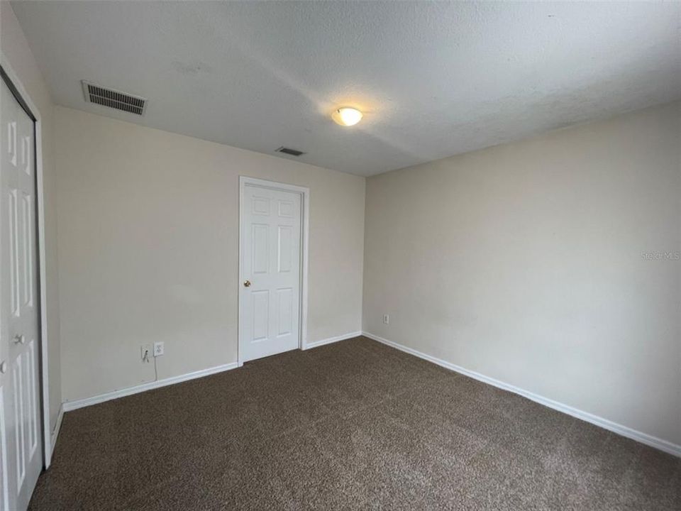 For Rent: $1,800 (3 beds, 2 baths, 1417 Square Feet)