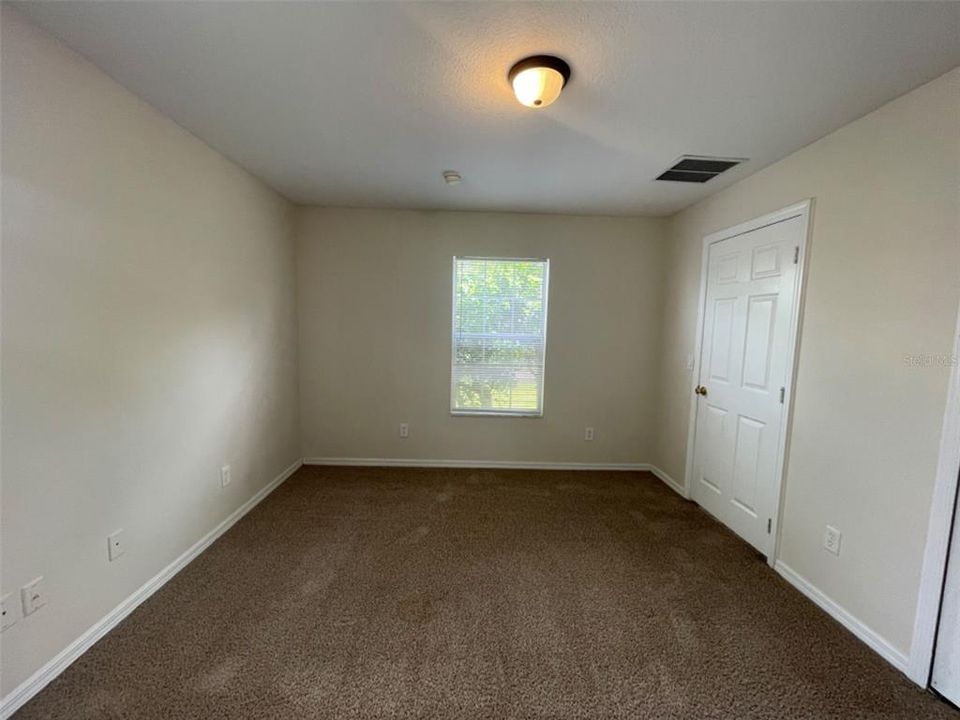 For Rent: $1,800 (3 beds, 2 baths, 1417 Square Feet)