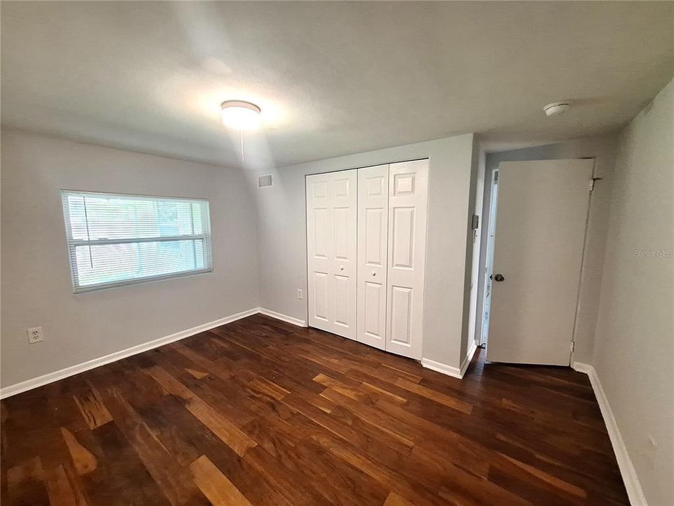 For Rent: $2,300 (3 beds, 2 baths, 1415 Square Feet)